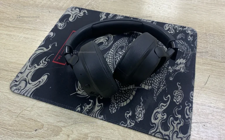 Наушники  JBL BT 720