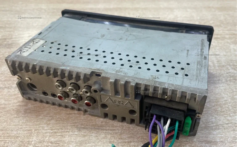 Автомагнитола Aura AMH-76DSP