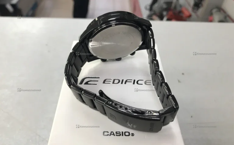 Часы  Casio Edifice EFR-571