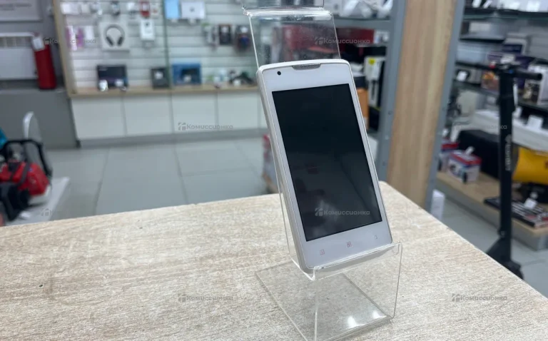 Lenovo A1000 1/8 ГБ