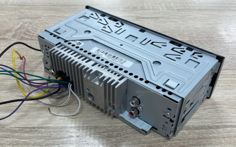 Автомагнитола  pioneer mvh-85ub