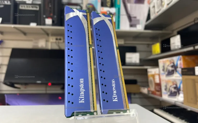 Оперативная память Kingston DDR3 2x4