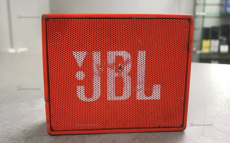 Колонка  JBL go