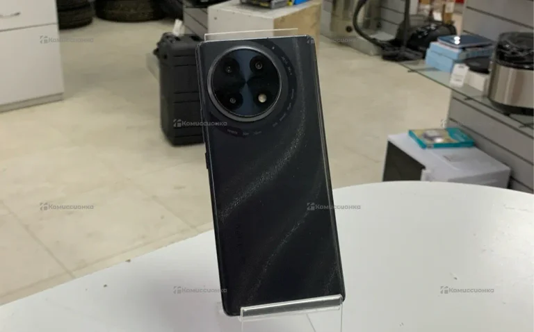 Tecno Camon 30S 6/128 ГБ