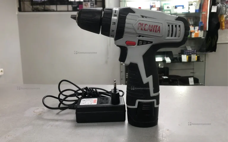 Аккумуляторная дрель-шуруповерт РЕСАНТА ДА-12-2Л