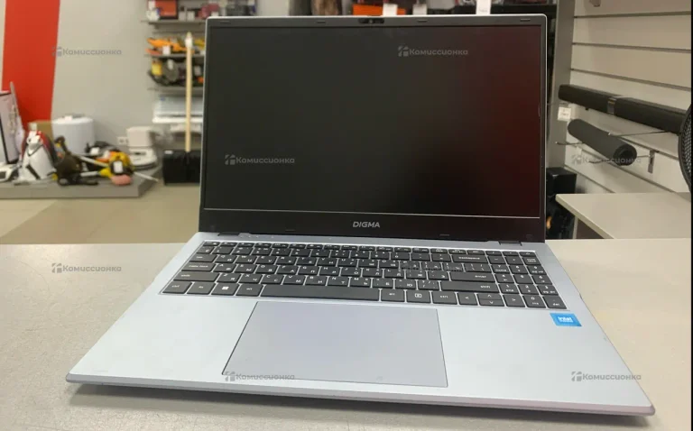 Ноутбук Digma C5802
