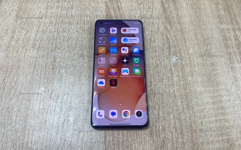 Xiaomi Mi 11 8/256 ГБ