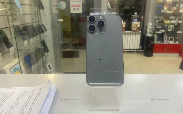 Apple iPhone XR 3/128 ГБ 91%