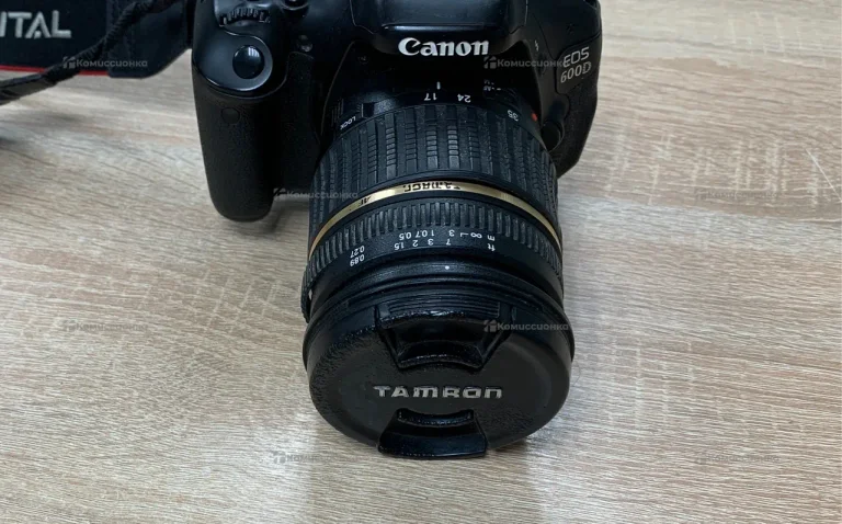 Фотоаппарат Canon EOS 600D