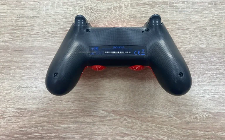 Джойстик PS4
