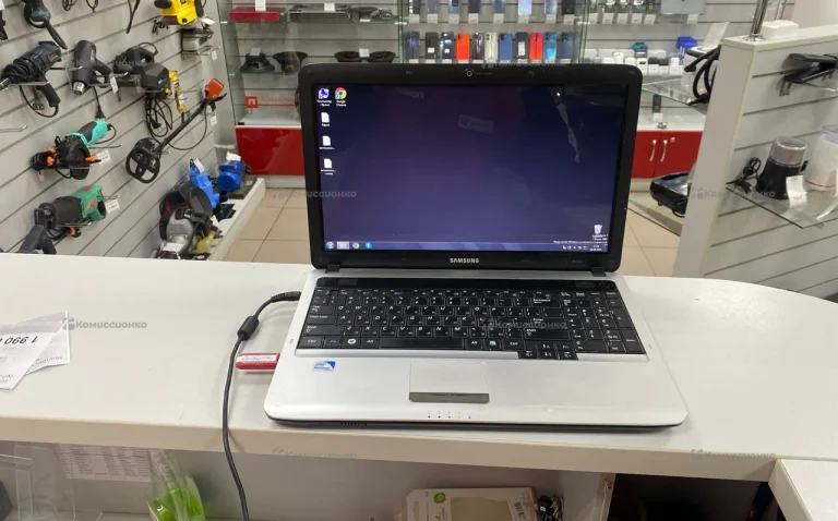 Ноутбук Samsung NP-RV510-A02RU