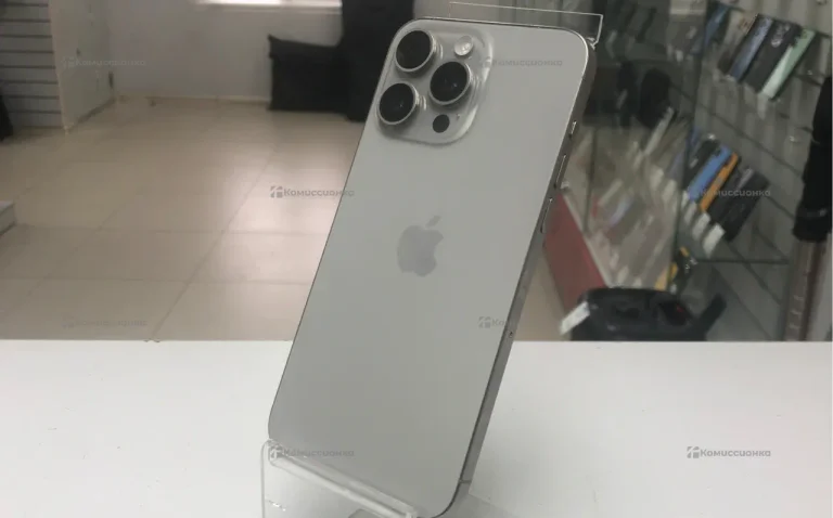 Apple iPhone 15 Pro Max 8/256 ГБ