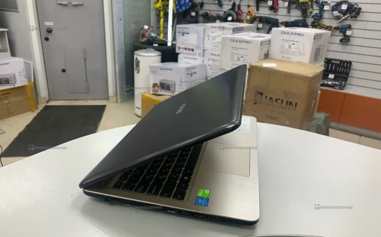 Ноутбук ASUS X540NV
