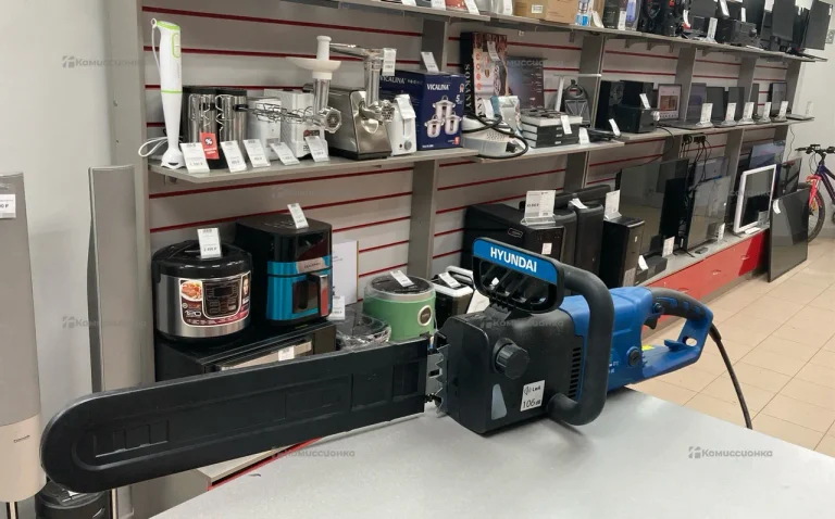 Hyundai XE2410 электро пила