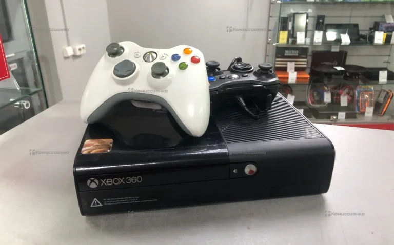 Приставка Xbox 360 E.