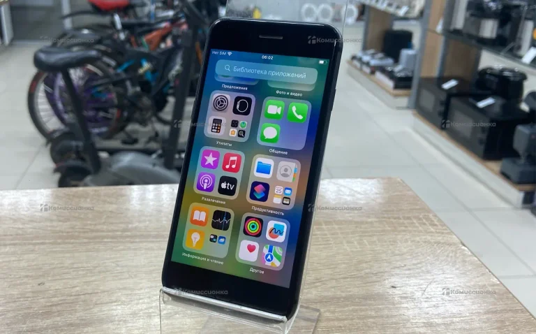 Apple iPhone 8 2/64 ГБ