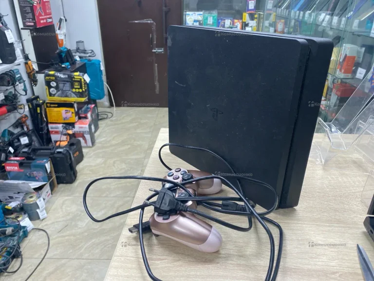 Приставка ps 4 . 512 гб