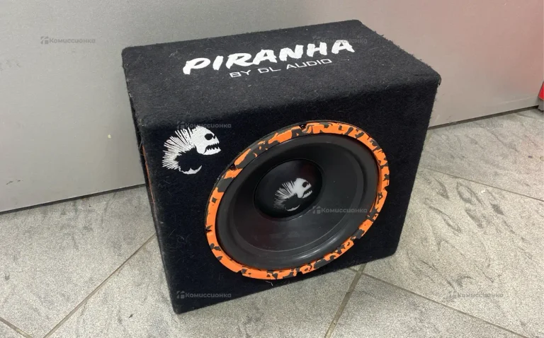 Сабвуфер активный DL Audio Piranha 12A SE