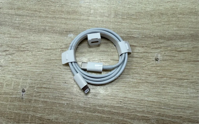 Провод Type-C Lightning