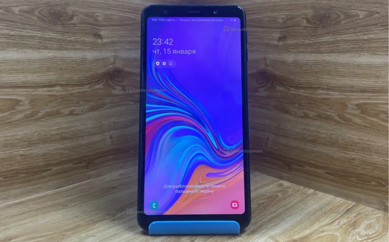 Samsung Galaxy A7 4/64 ГБ