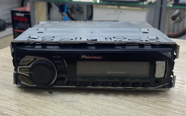 Автомагнитола Pioneer MVH-160UI