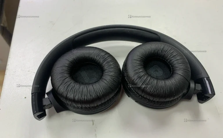 Наушники  jbl 520 by
