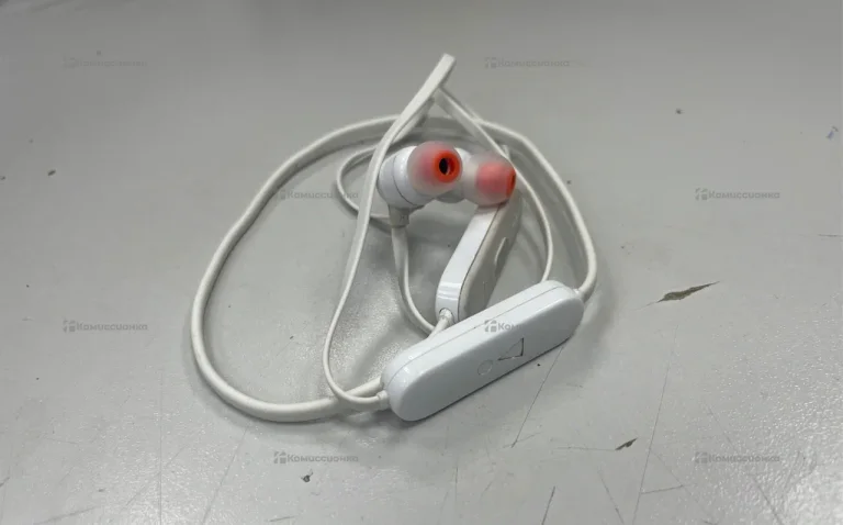 Наушники  JBL