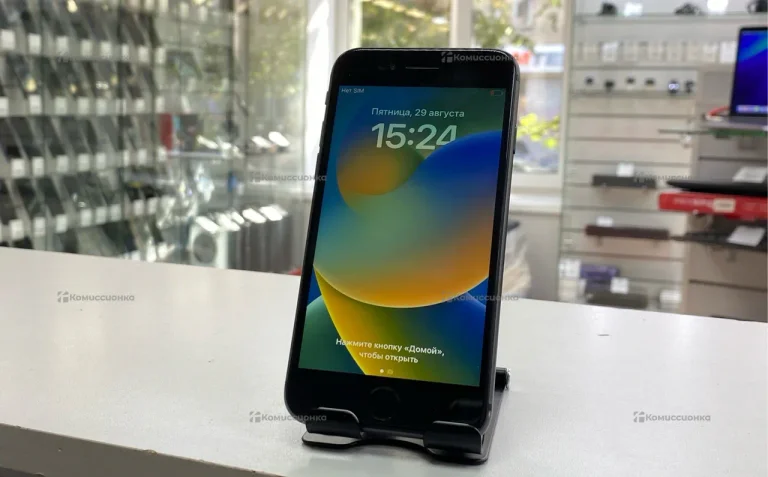 Apple IPhone 8 64 гб