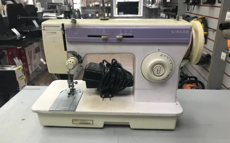 Швейная машина  Singer 4M-823G