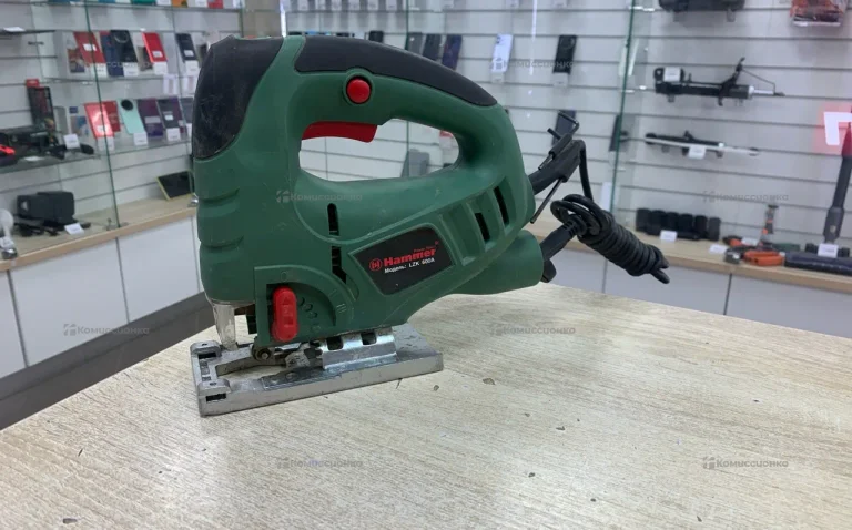 Электролобзик hammer LZK650