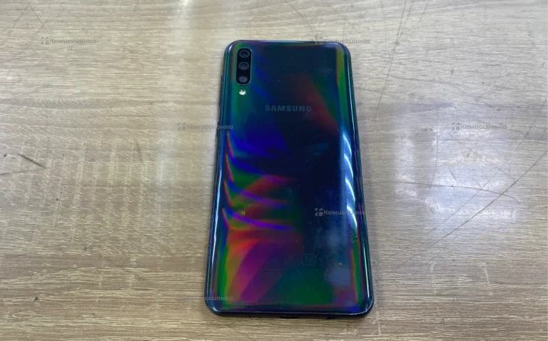 Samsung Galaxy A50 6/128 ГБ