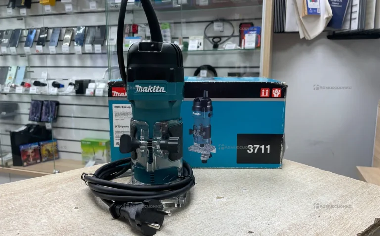 Фрезер кромочный Makita 3711