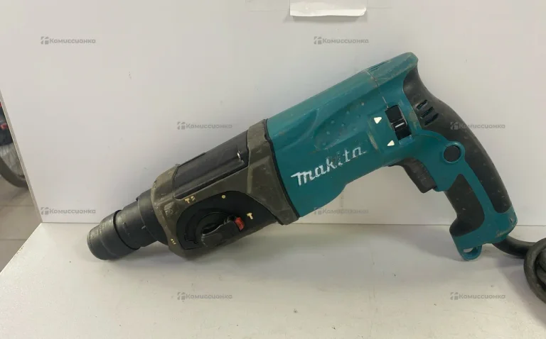 Перфоратор Makita HR2470 2023