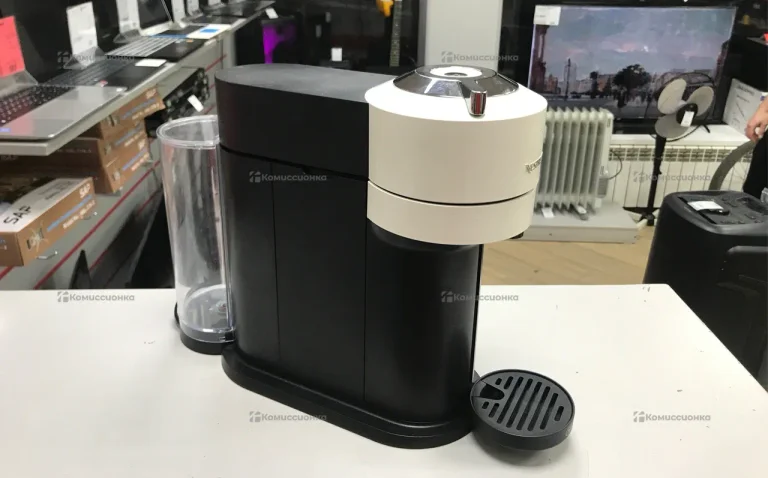Кофеварка NESPRESSO