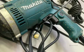 Купить дрель Makita 1613 б/у , в Екатеринбург Цена:2000рублей