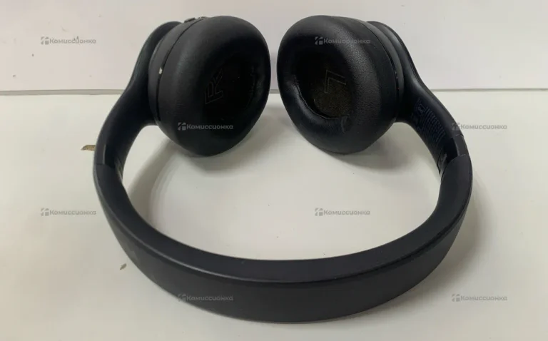 Наушники Soundcore Q10