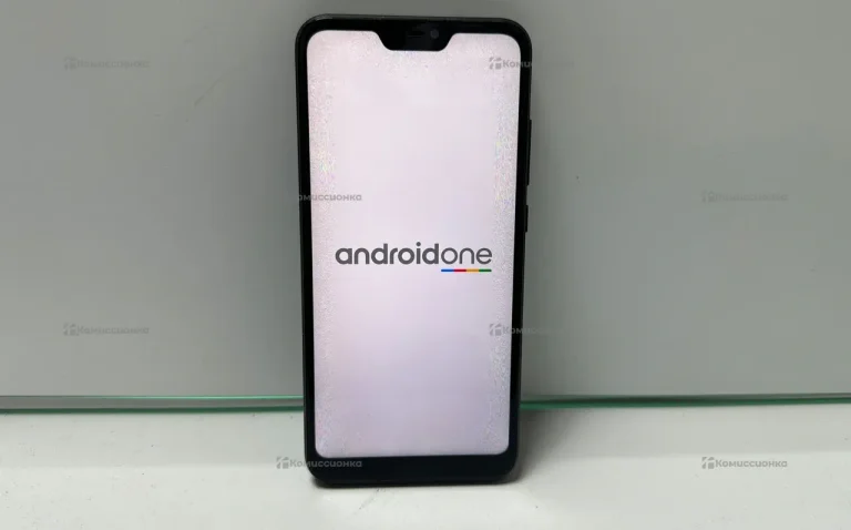 Xiaomi Mi A2 Lite 2/32 ГБ