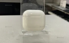 Наушники  apple airpods 4