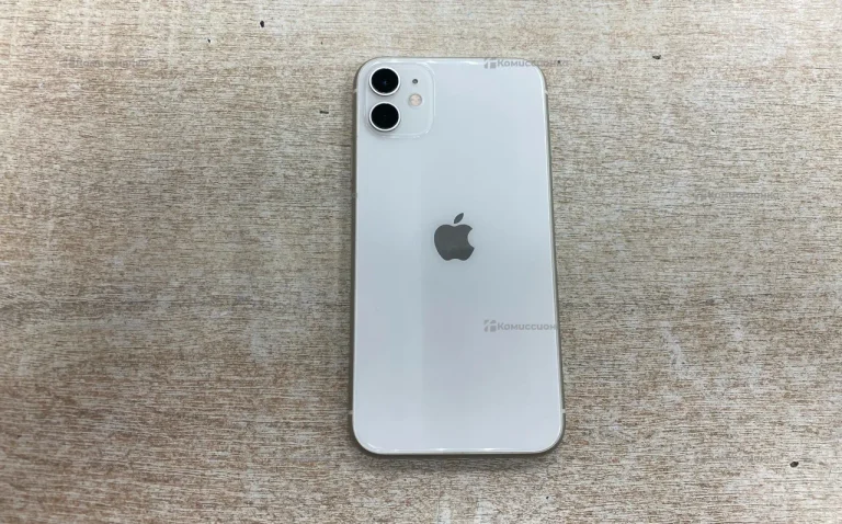 Apple iPhone 11 64Гб