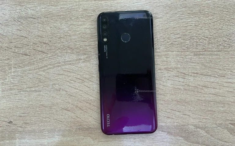 Tecno Spark 4 2/32 ГБ
