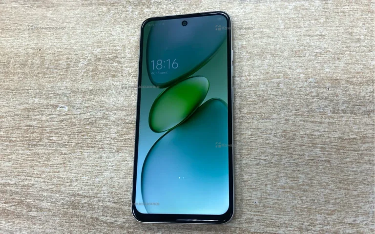 Tecno Spark Go 1 3/64Gb
