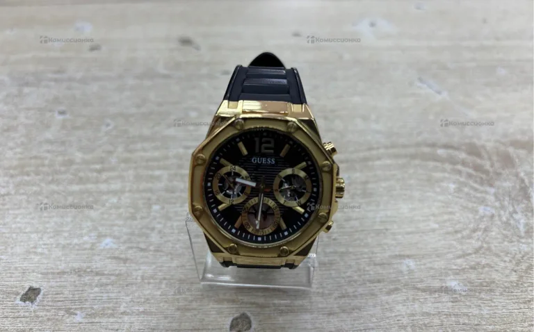 Часы  GUESS GW0256L1