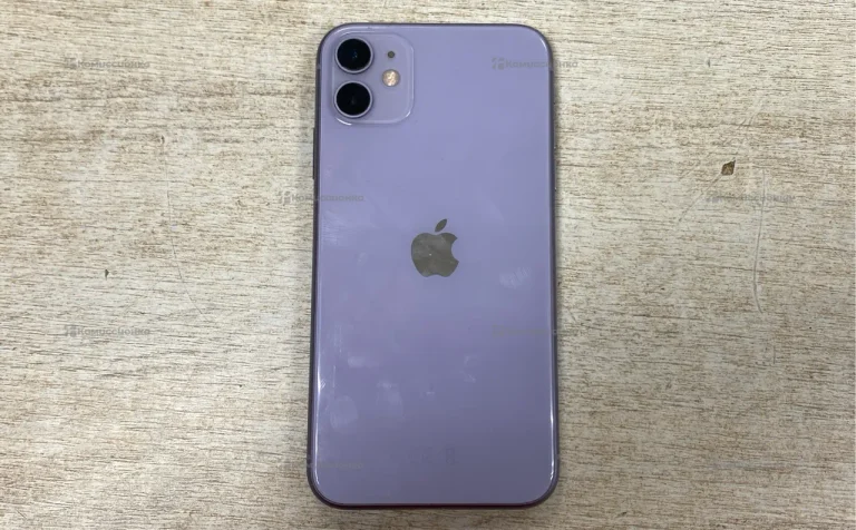 Apple iPhone 11 4/64 ГБ