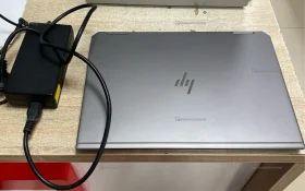 Ноутбук HP ZBook Studio X360 G5