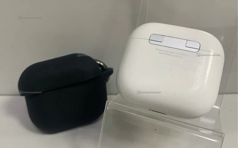 Наушники  AirPods 4