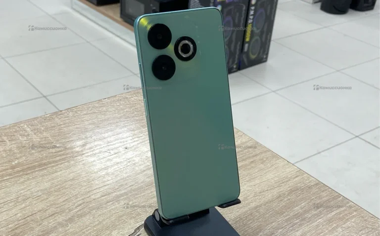 Infinix Smart 8 4/128 ГБ