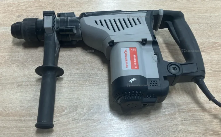 Перфоратор BYNTHCRJK-G45/1400"D