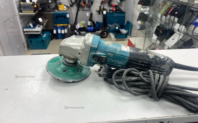 УШМ makita GA5040C