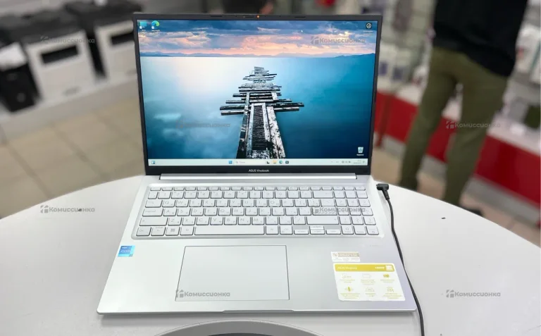 Ноутбук Asus Vivobook 16 X1605V-MB689