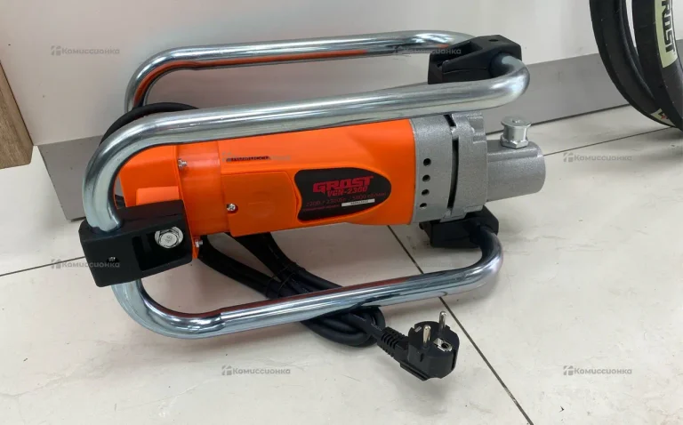 Привод глубинного вибратора GROST VGN 2300